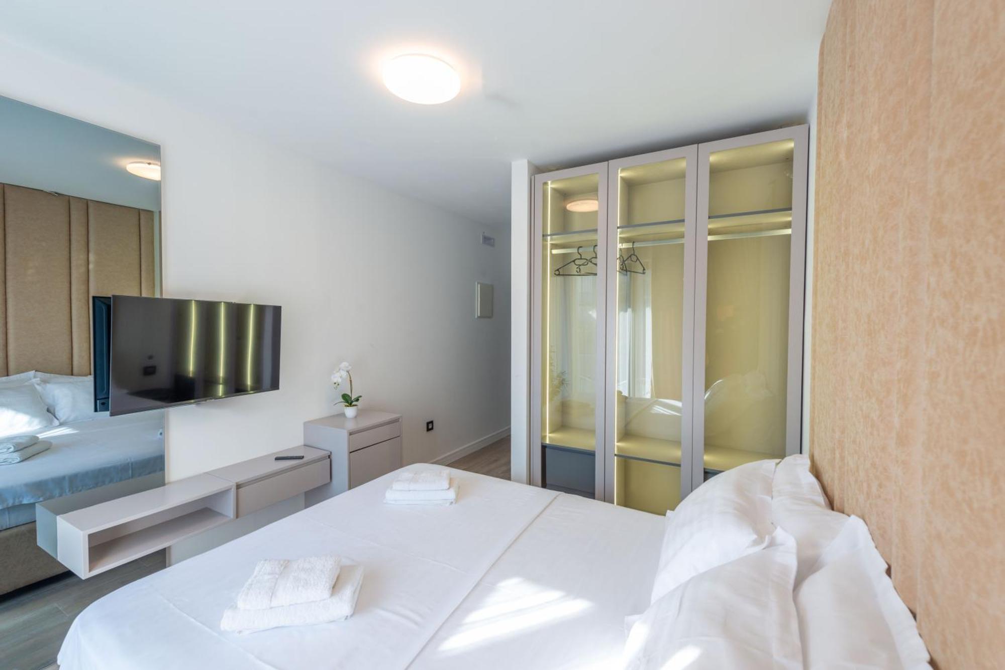 Botanica Boutique Hotel อุลซิน ภายนอก รูปภาพ
