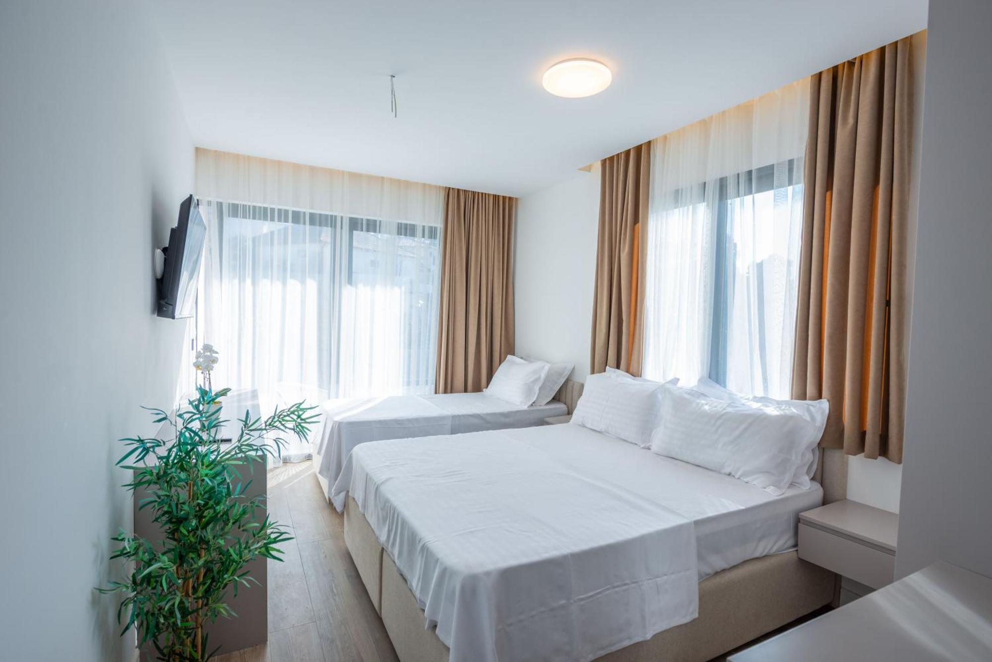 Botanica Boutique Hotel อุลซิน ภายนอก รูปภาพ