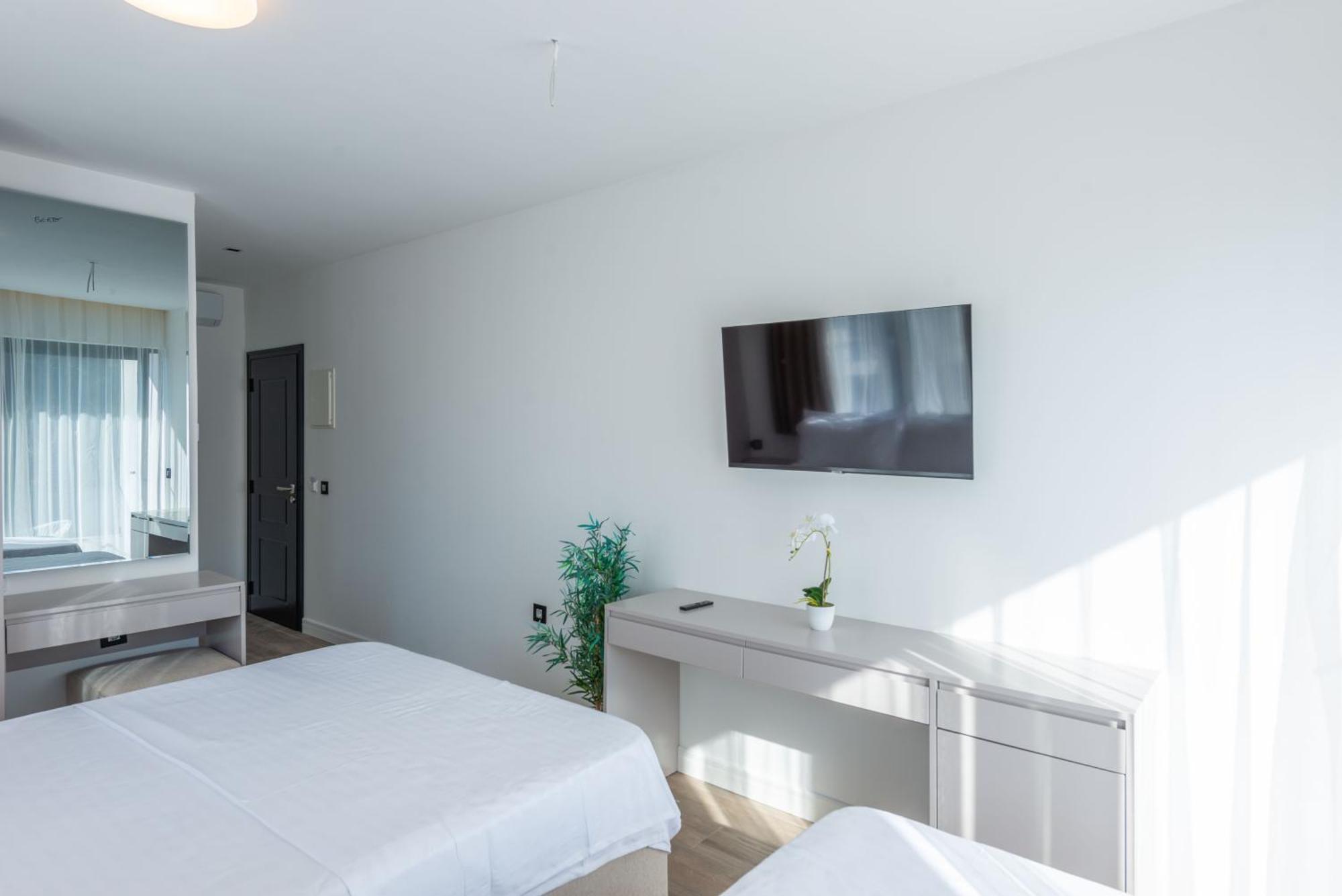 Botanica Boutique Hotel อุลซิน ภายนอก รูปภาพ