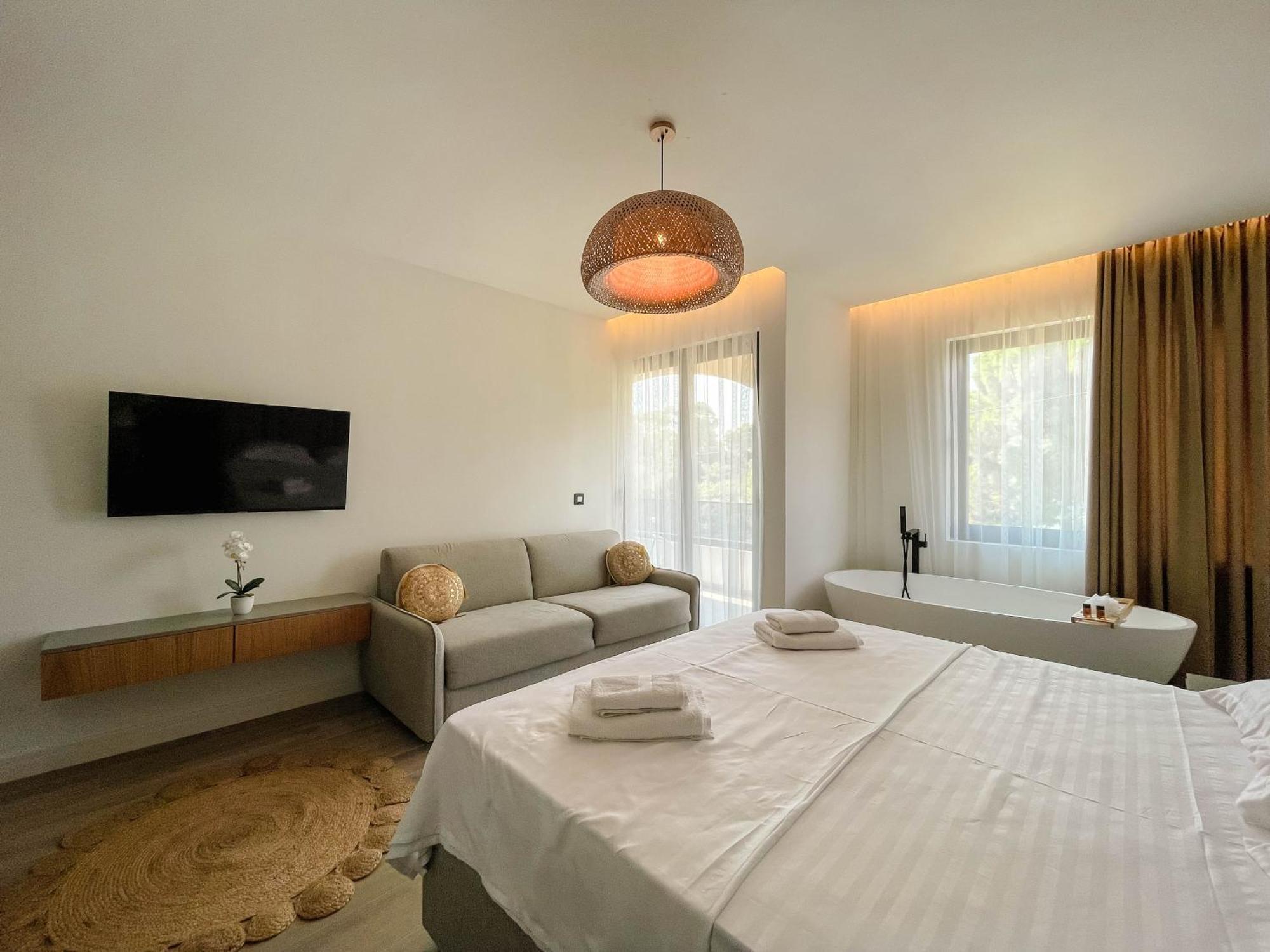 Botanica Boutique Hotel อุลซิน ภายนอก รูปภาพ