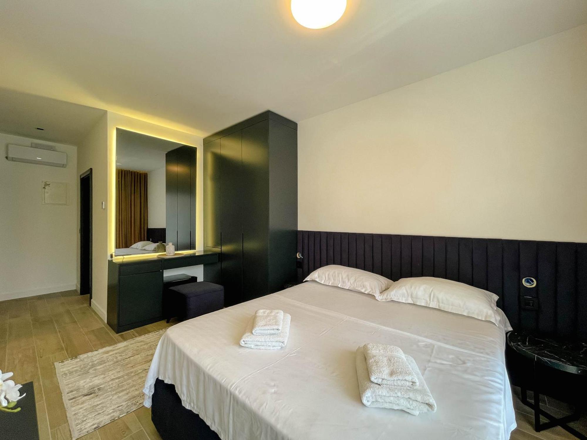 Botanica Boutique Hotel อุลซิน ภายนอก รูปภาพ